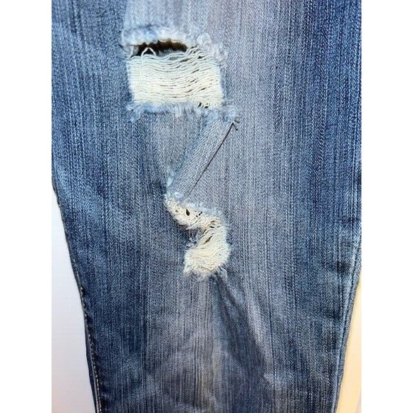 Torrid Jeans Womens Size 16 Premium Distressed Medium Wash Stretch Mid Rise EUC - Picture 9 of 10